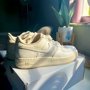 Nike air - white shoes - Y5.5 or womens 6.5